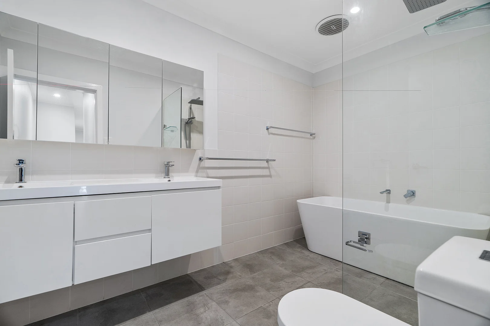 Additional image 7 of 5 Gwen Parade, Raymond Terrace NSW 2324