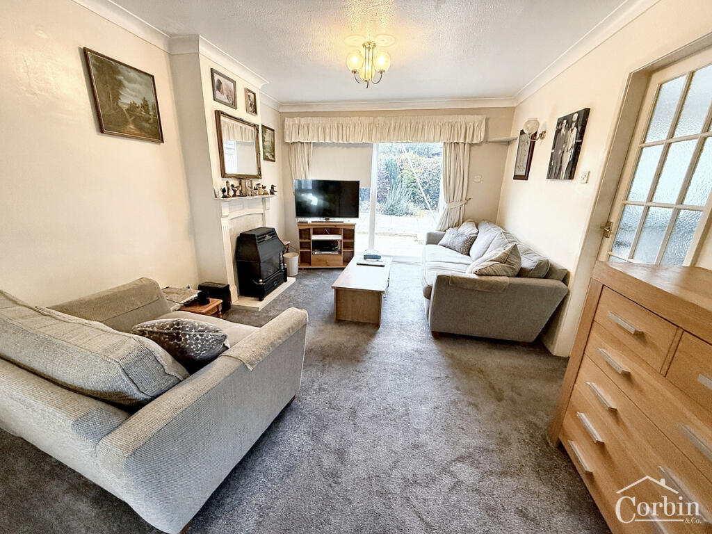 Additional image 5 of Glenmeadows Drive, Bournemouth, BH10 5