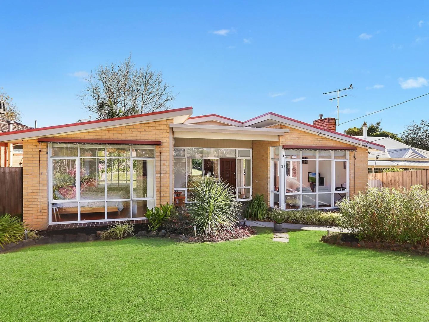 21 Sunhill Road, Mount Waverley VIC 3149