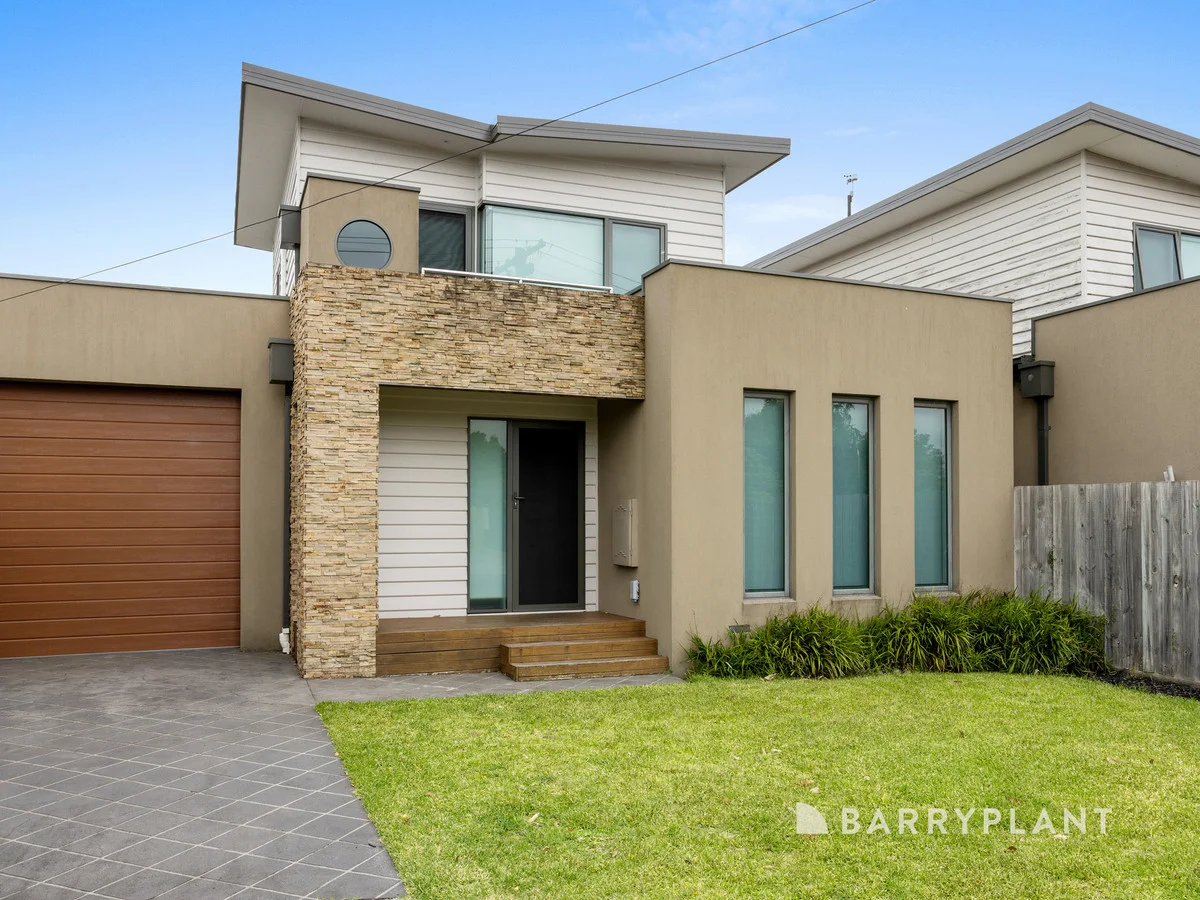 3 Leon Avenue, Rosebud VIC 3939