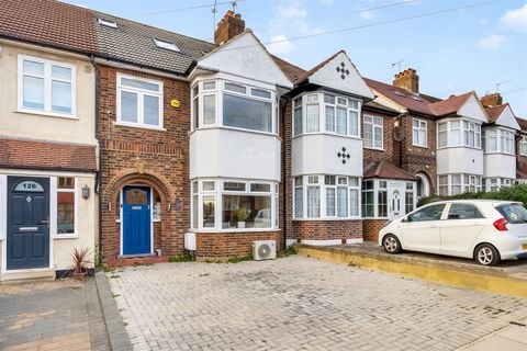 Arlington Road, Southgate N14