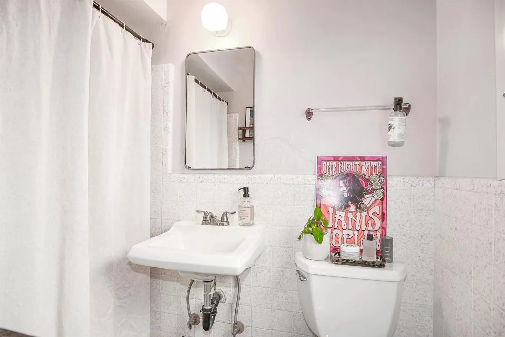 Additional image 47 of 710 Eucalyptus Street, Oceanside, CA 92054