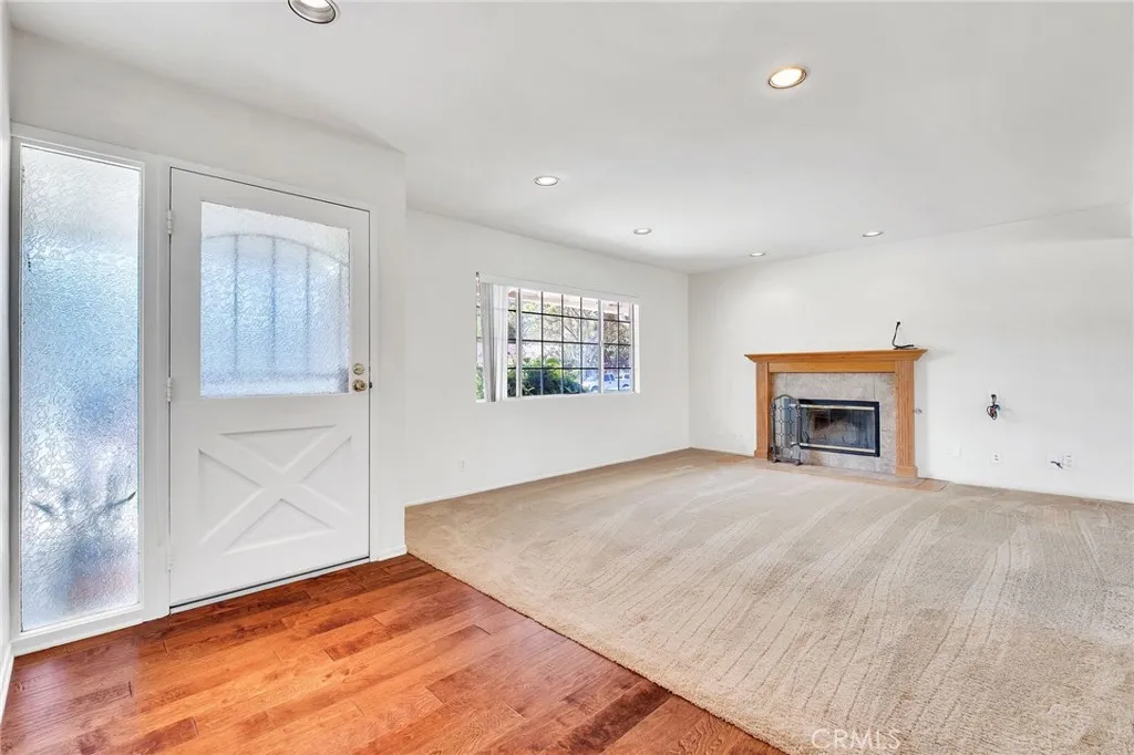 1607 Blackwall Dr, Simi Valley, CA 93063 photo 5