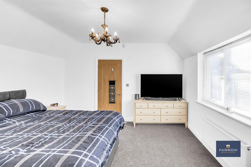 Additional image 19 of 4 bed detached house for saleStation Road, Great Coates, Grimsby DN37