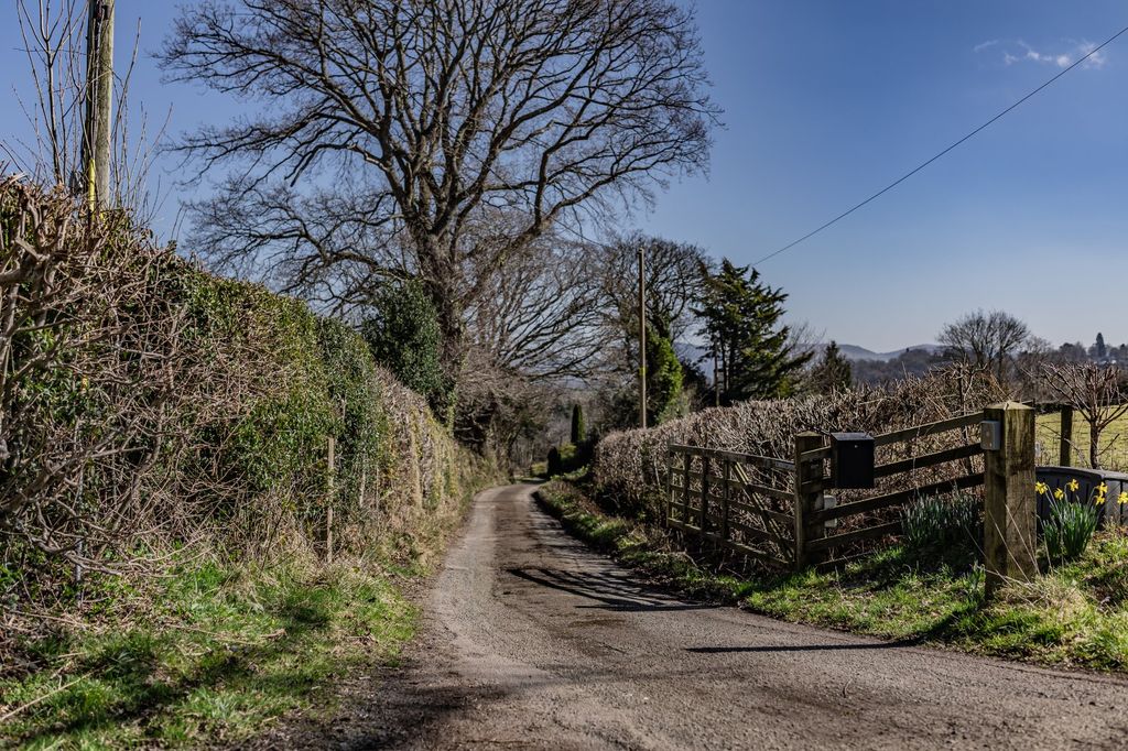 Additional image 26 of 4 bed equestrian for saleRuthin, Denbighshire LL15