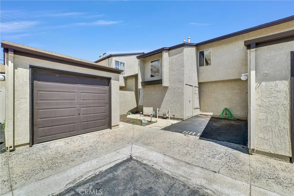 681 Parkview Drive, Lake Elsinore, CA 92530