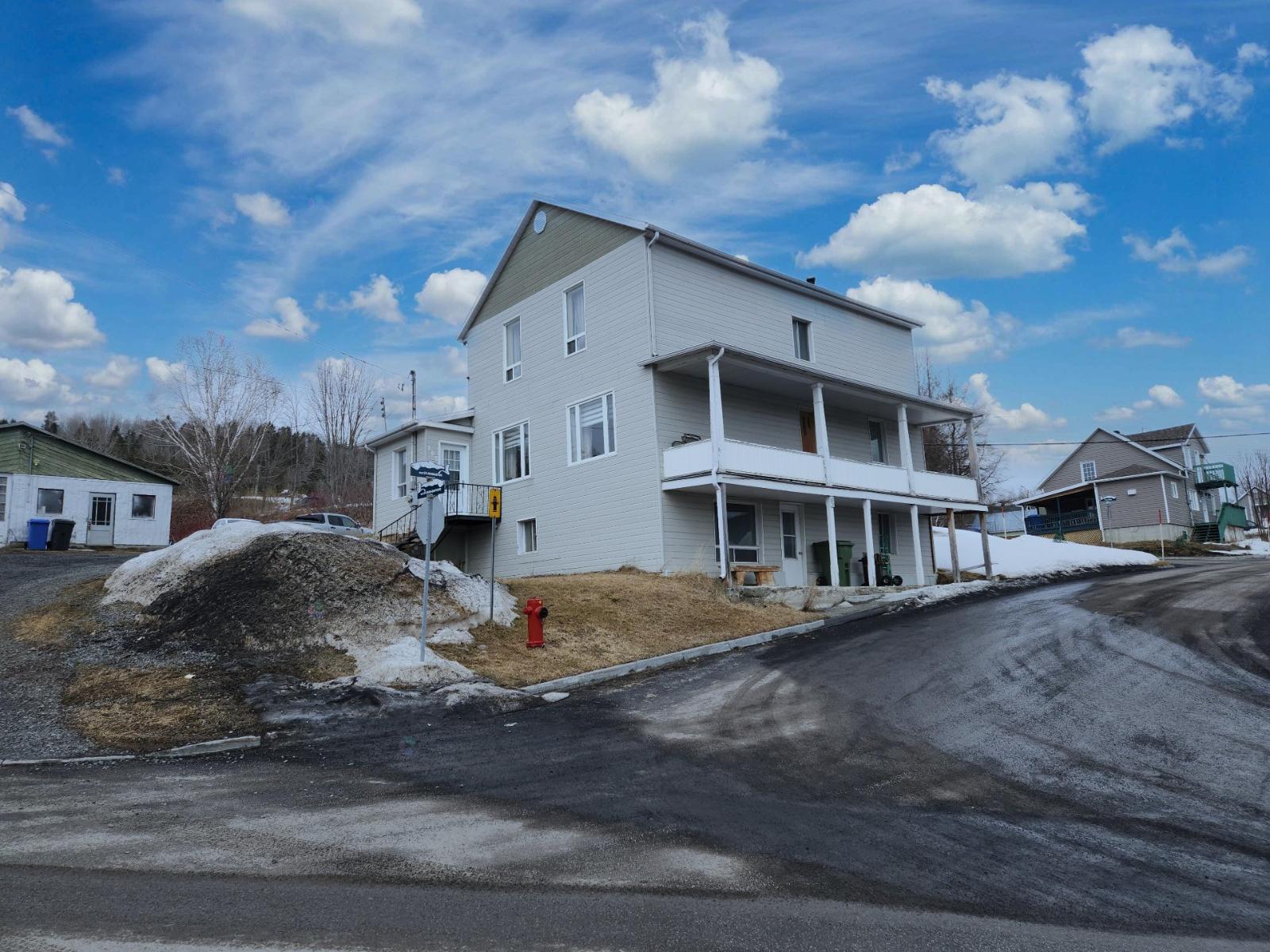 103 Rue St-Augustin