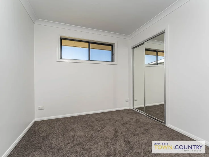 Additional image 6 of 2/17 Sunrise Crescent, Armidale NSW 2350