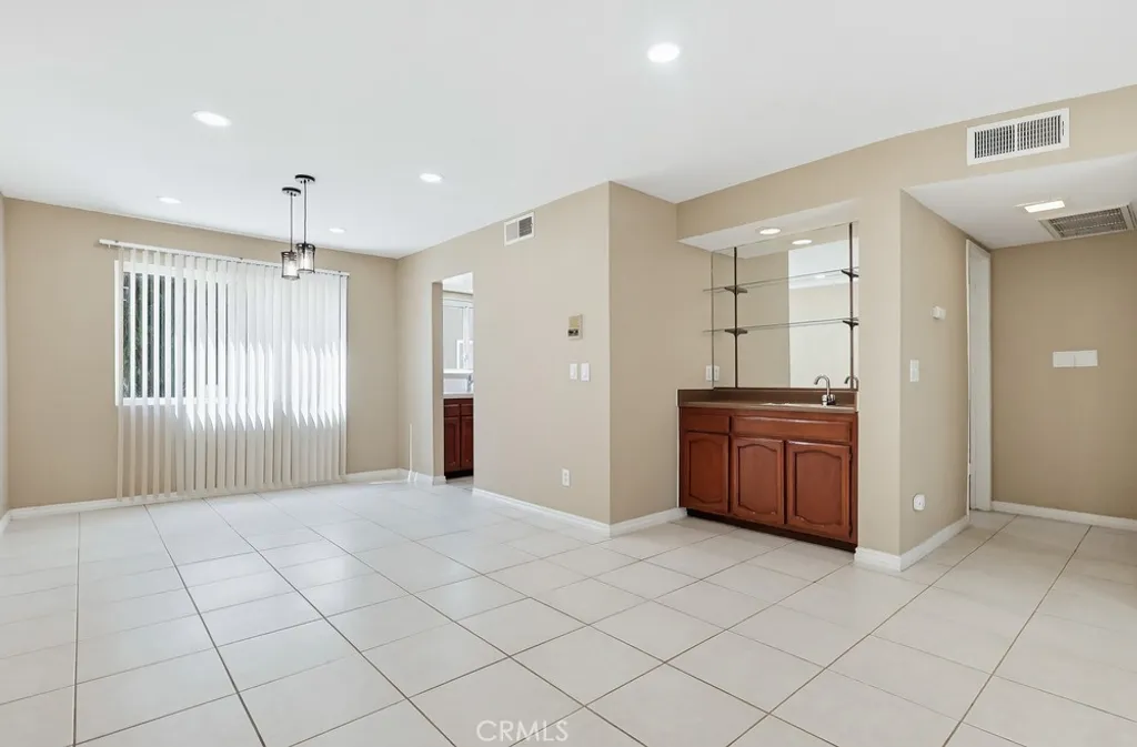 Additional image 16 of 19018 Sherman Way Unit 110, Reseda, CA 91335