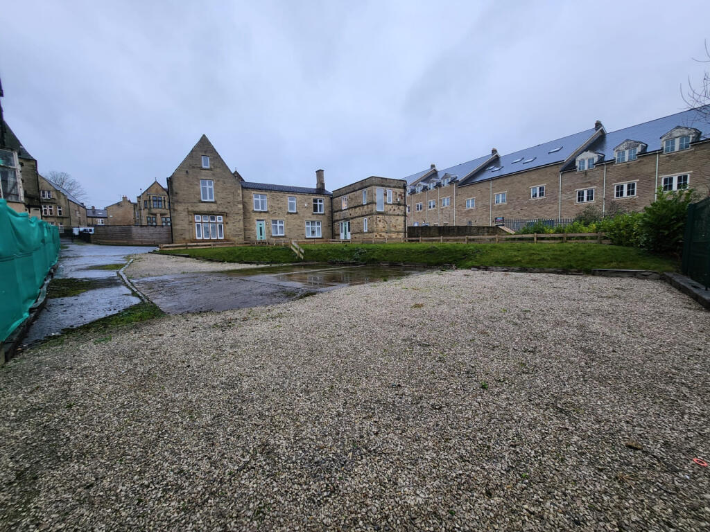 St Marys Road, BD8 7LR