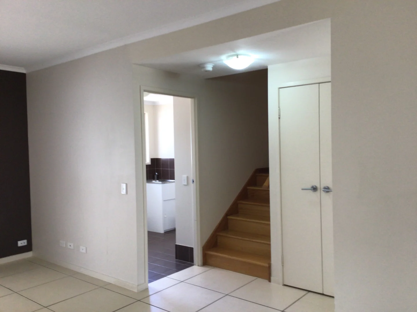 8/26 Hunter St, Pialba QLD 4655 photo 5