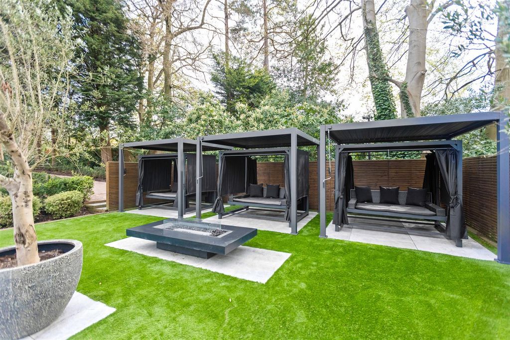 Additional image 31 of 6 bed detached house for saleBurleigh Lane, Ascot SL5