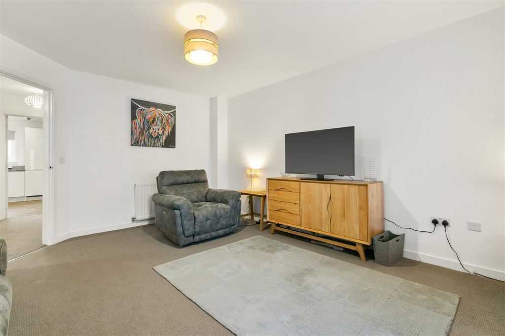 Additional image 4 of 4 bed detached house for saleQueen Mary Crescent, Clydebank G81