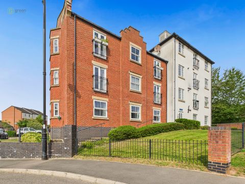 Horseshoe Crescent, Great Barr B43