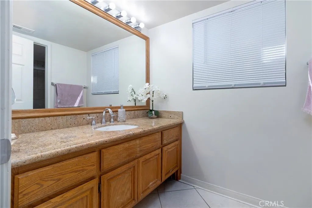 Additional image 17 of 1212 Date Palm Dr, Palmdale, CA 93551