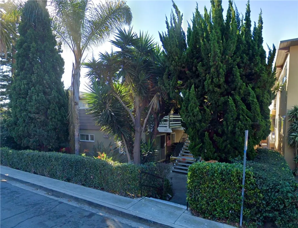 387 Cypress Dr Unit 5, Laguna Beach, CA 92651
