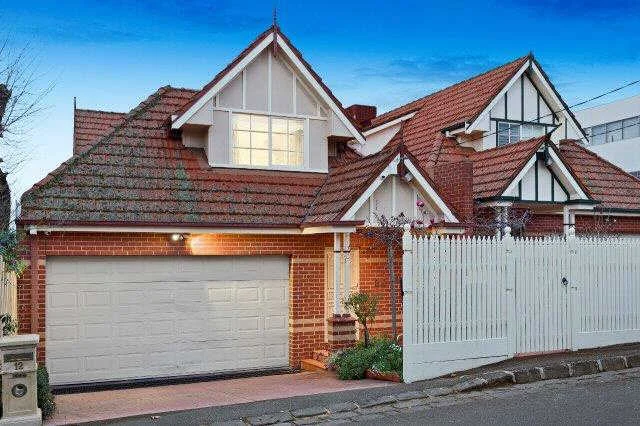 12 Arthur Street, Surrey Hills VIC 3127