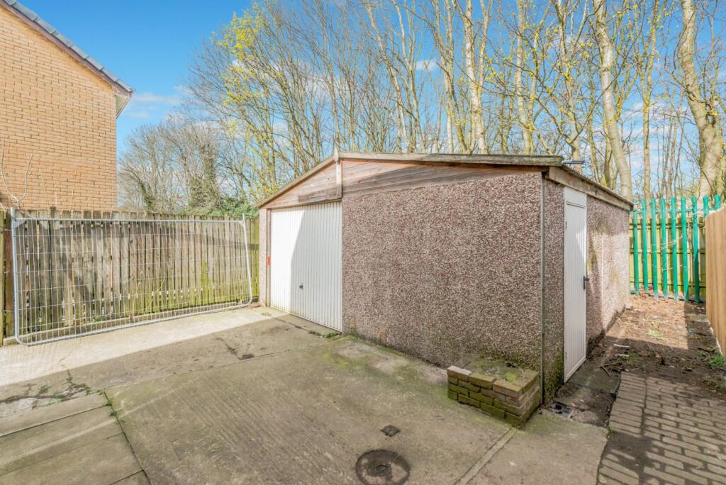 Additional image 11 of Holmefield View, Bradford, West Yorkshire, BD4