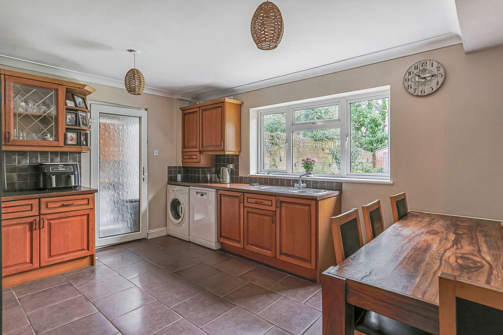 Archway Road, Poole photo 3