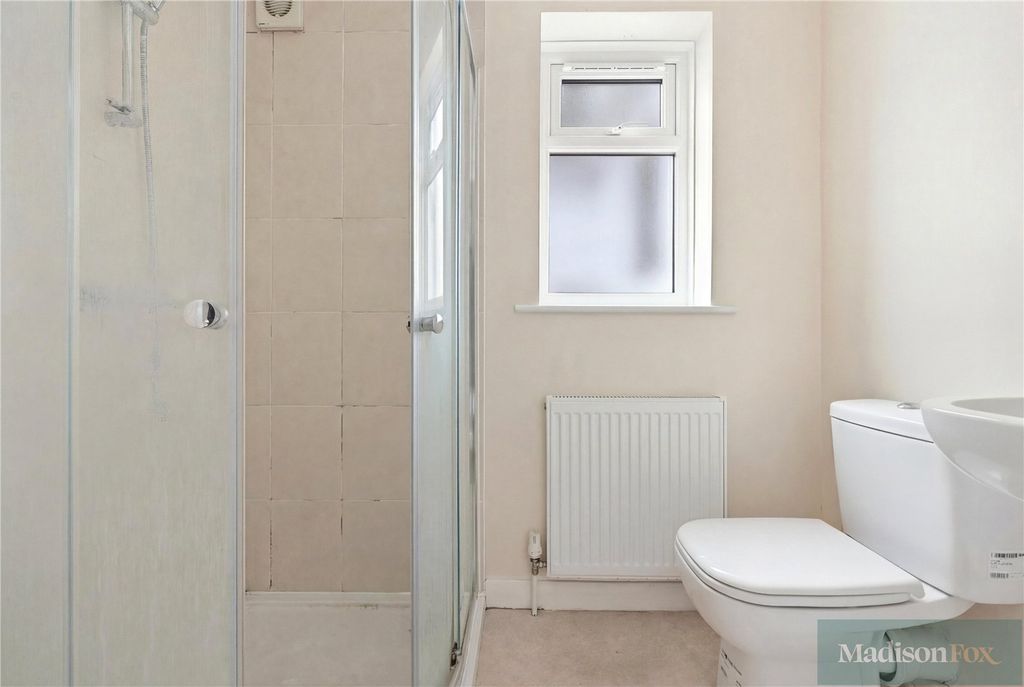 Additional image 29 of 7 bed semi-detached house for saleHigh Road, Loughton, Essex IG10