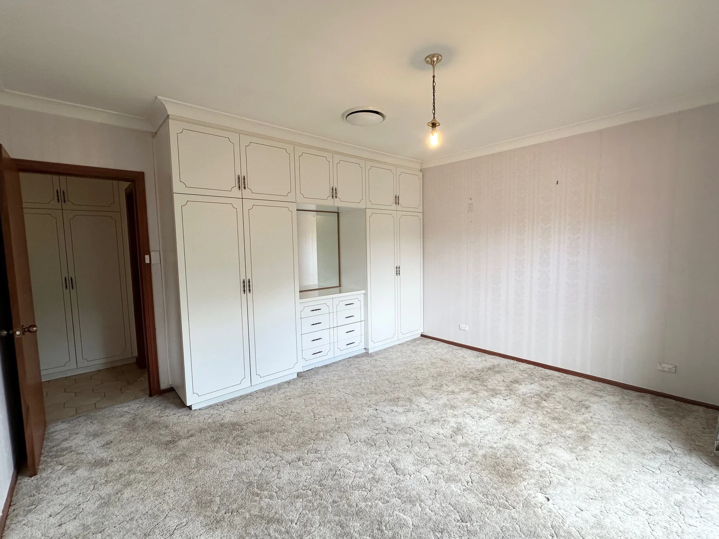 Additional image 13 of 96 Blumer Avenue, Griffith NSW 2680