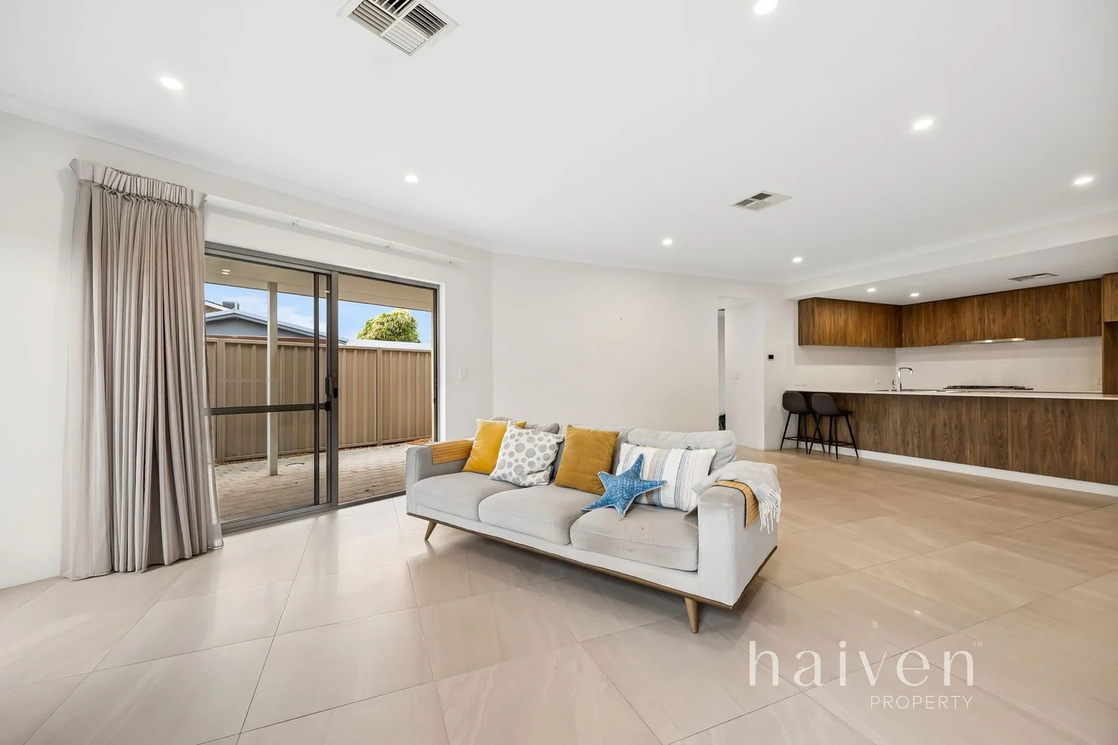 Additional image 10 of 3B Corbett Way, Booragoon WA 6154