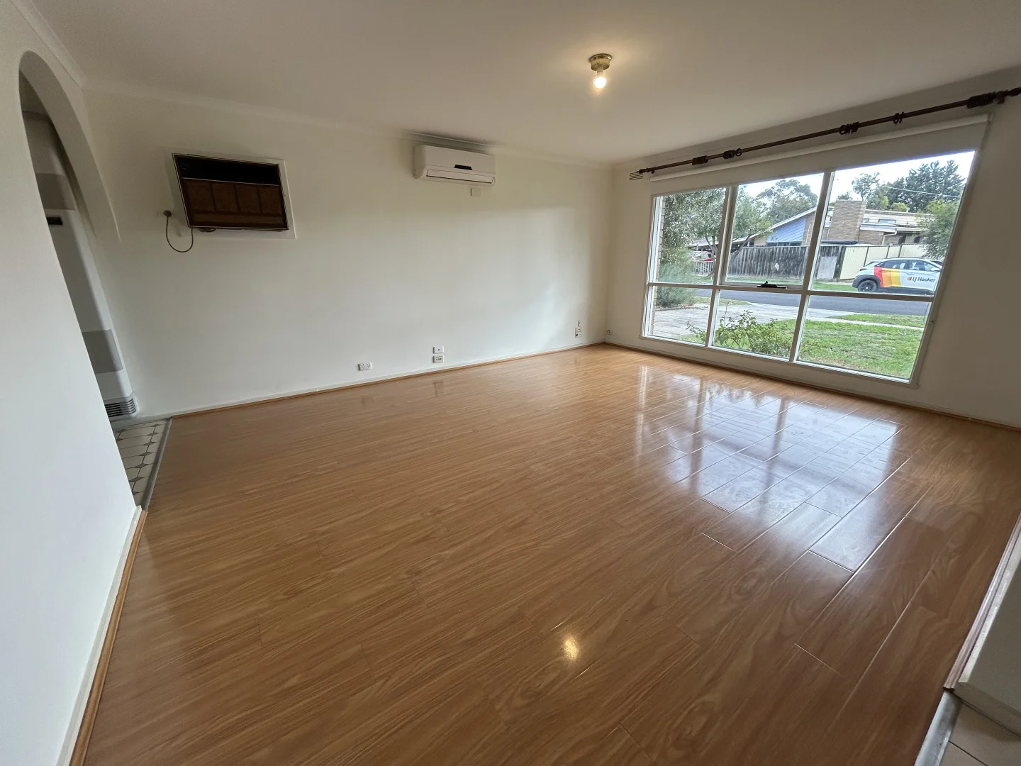 Additional image 3 of 33 Daphne Crescent, Werribee VIC 3030