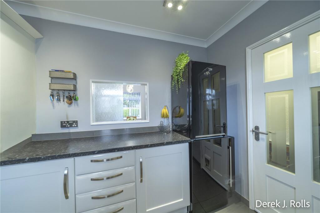 Additional image 6 of Leybourne Avenue, Bournemouth, Dorset, BH10