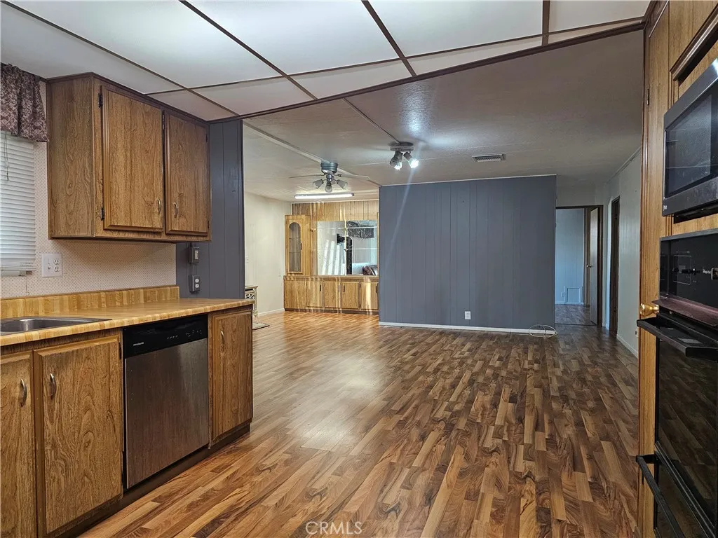 Additional image 10 of 23820 Ironwood Ave Unit 222, Moreno Valley, CA 92557