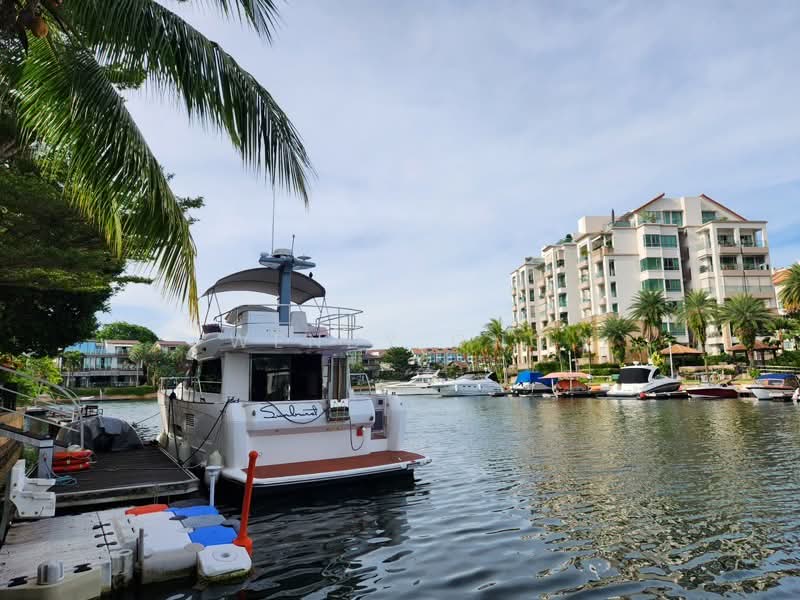 PARADISE ISLAND photo 3