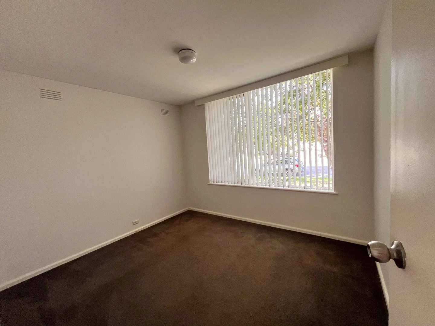 Additional image 8 of 4/125 Locksley Road, Ivanhoe VIC 3079