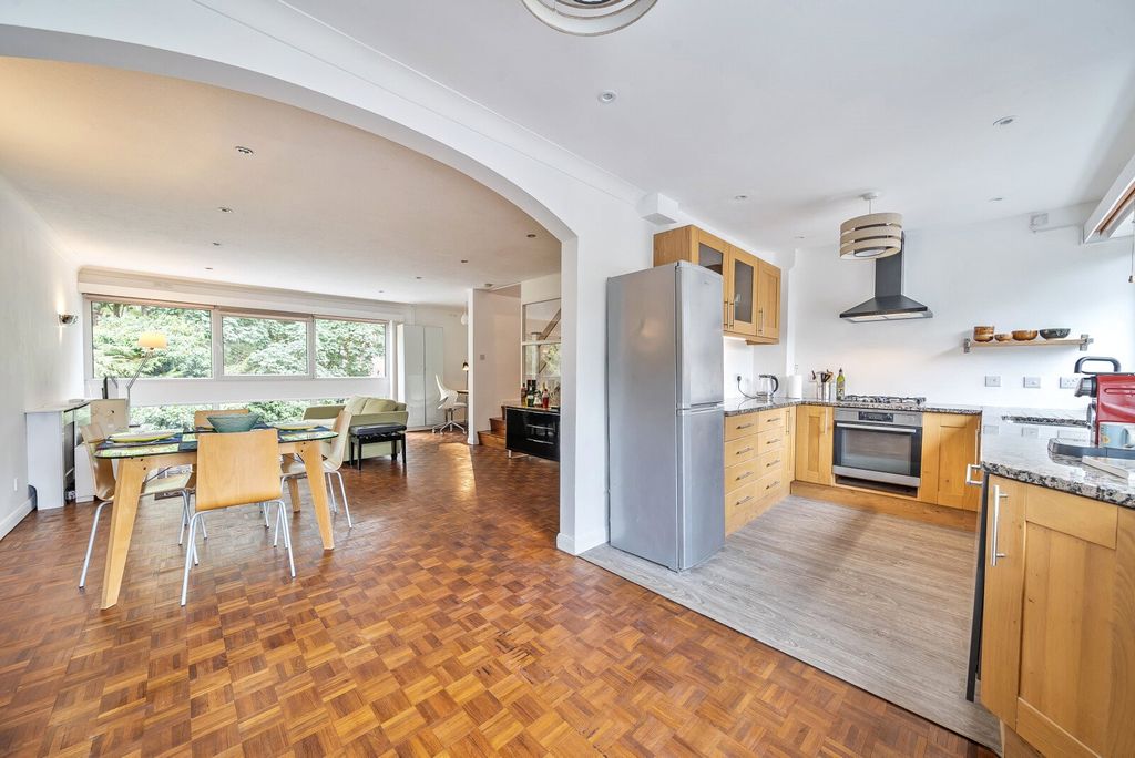 Additional image 5 of 3 bed end terrace house for saleHigh Point, Weybridge KT13