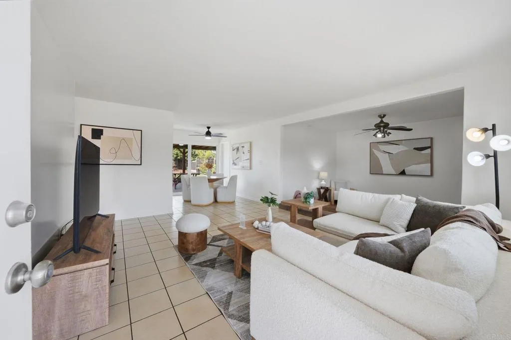 Additional image 5 of 161 E Palomar Street, Chula Vista, CA 91911