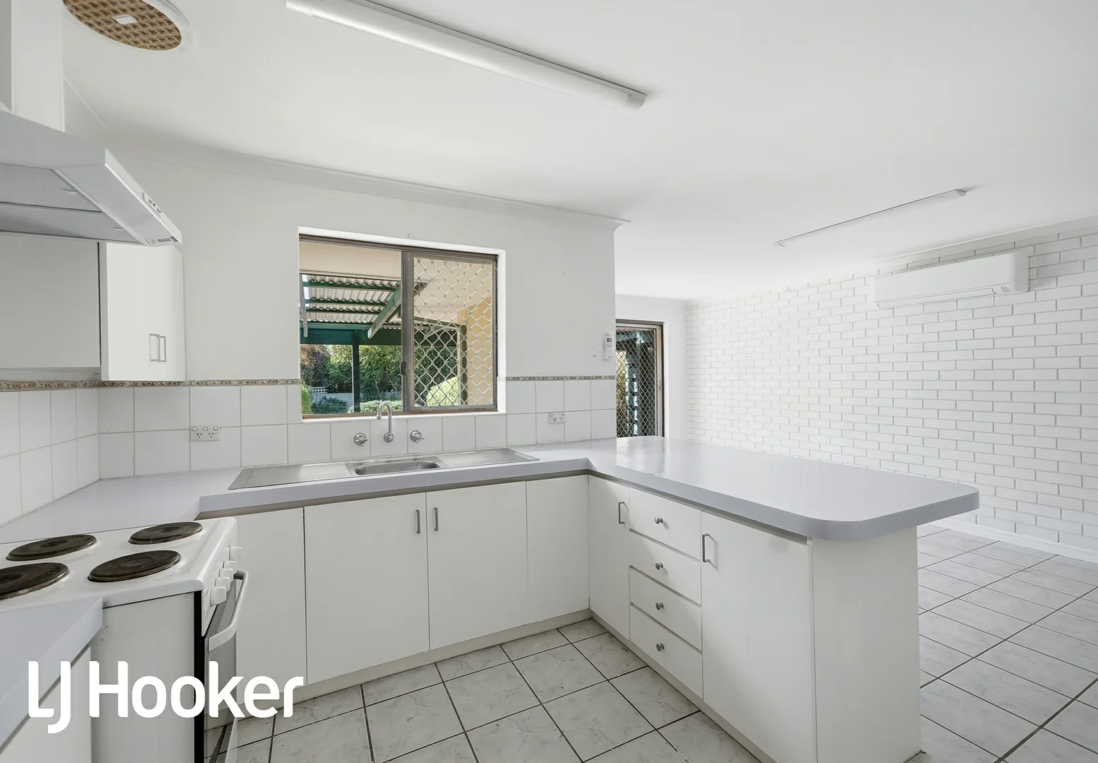 Additional image 5 of 70 Moorpark Avenue, Yanchep WA 6035