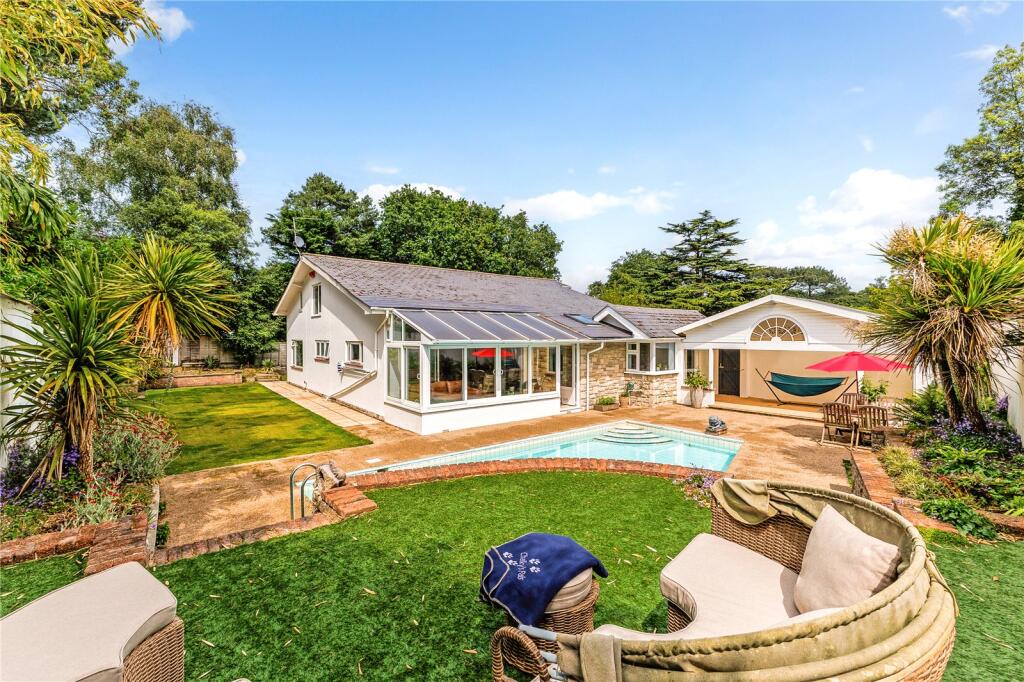 Ravine Road, Canford Cliffs, Poole, Dorset, BH13
