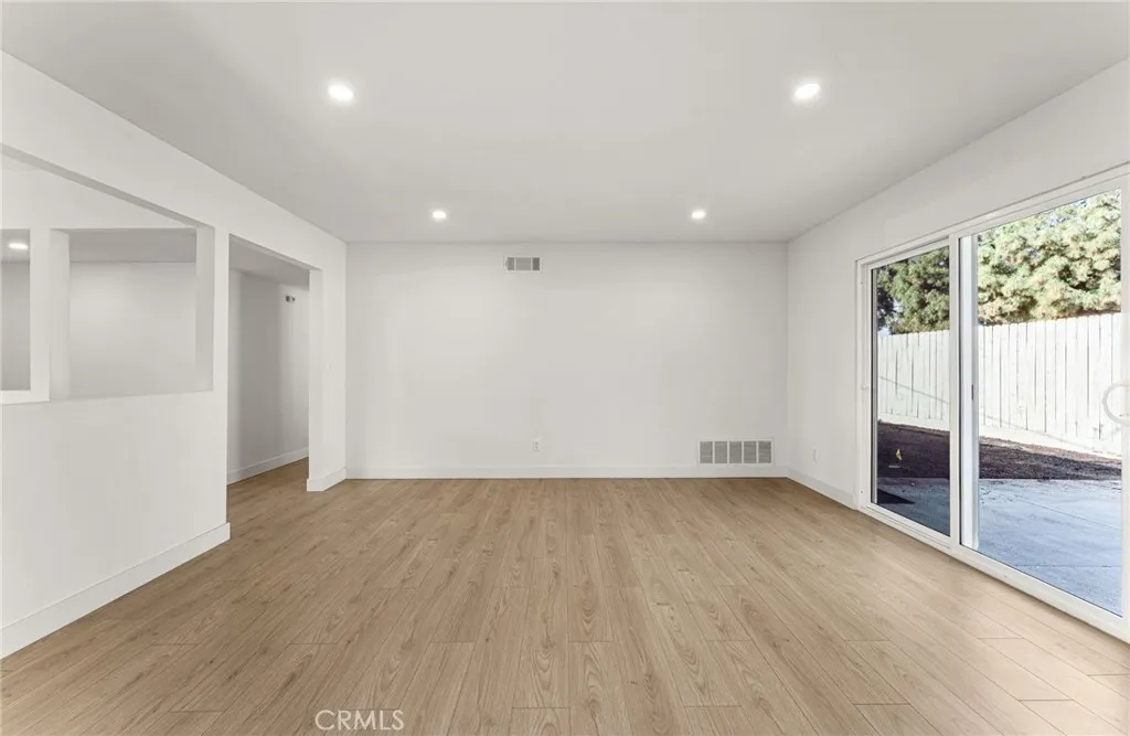 Additional image 16 of 800 E Sandra Avenue, Arcadia, CA 91006