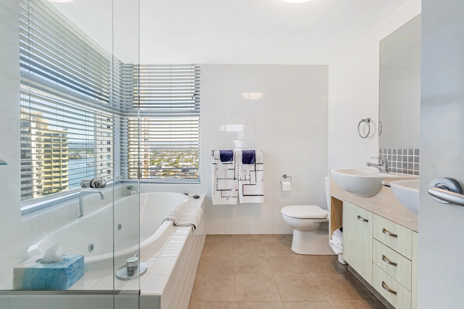 Additional image 7 of 1008/18 Fern Street, Surfers Paradise QLD 4217