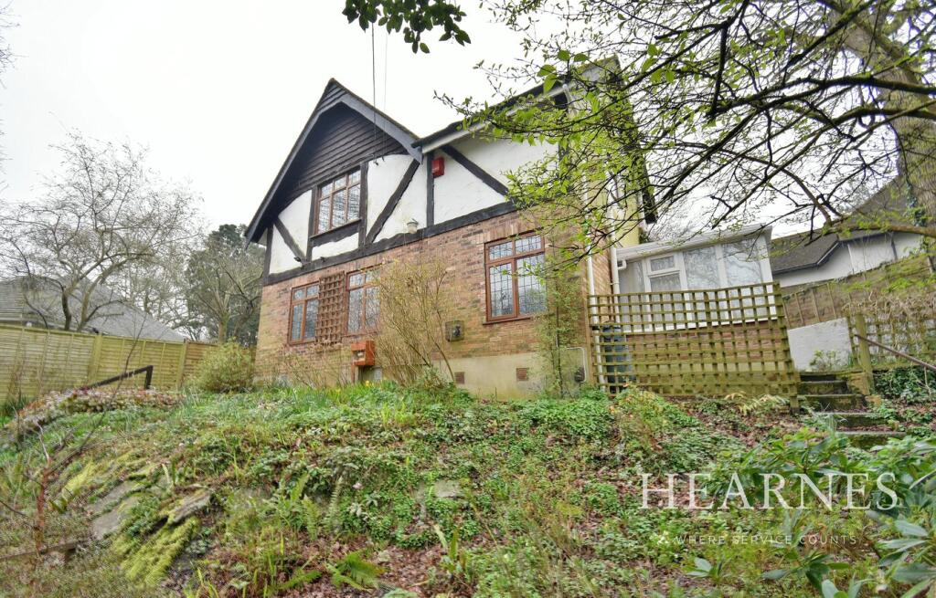 Wood Lane, Bournemouth, BH11