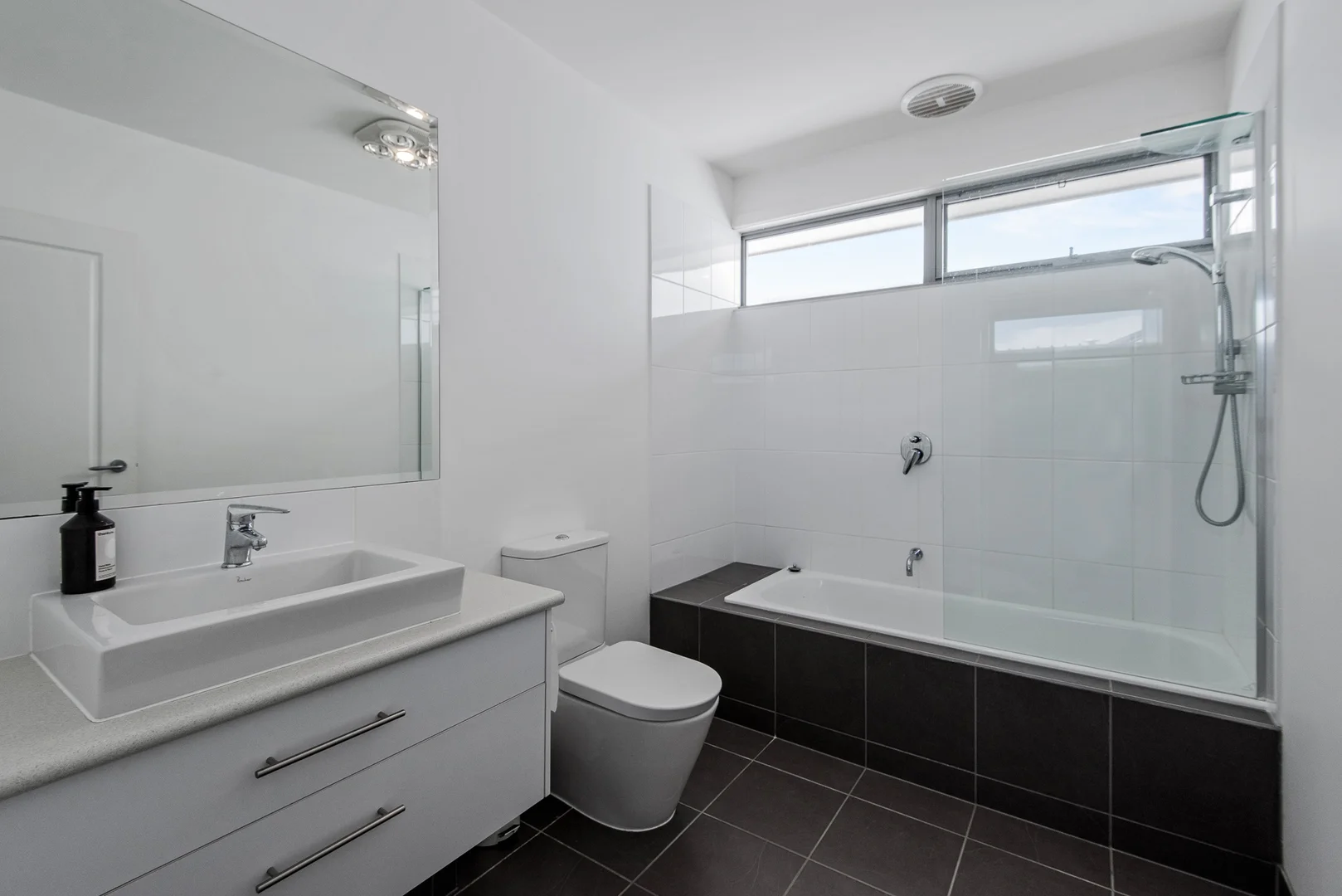 Additional image 11 of 26a Bayview Crescent, Black Rock VIC 3193