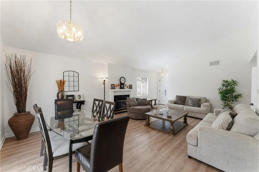 Additional image 12 of 16722 Shinedale Drive, Canyon Country, CA 91387