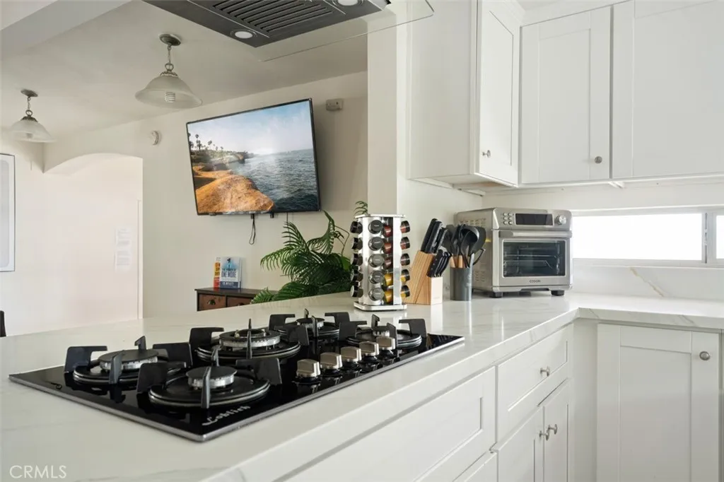 Additional image 6 of 710 Elmwood Dr, Escondido, CA 92025