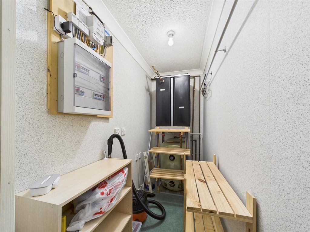 Additional image 10 of 1 bed flat for saleFlat 29 Millburn Court, Windsor Terrace, Perth PH2