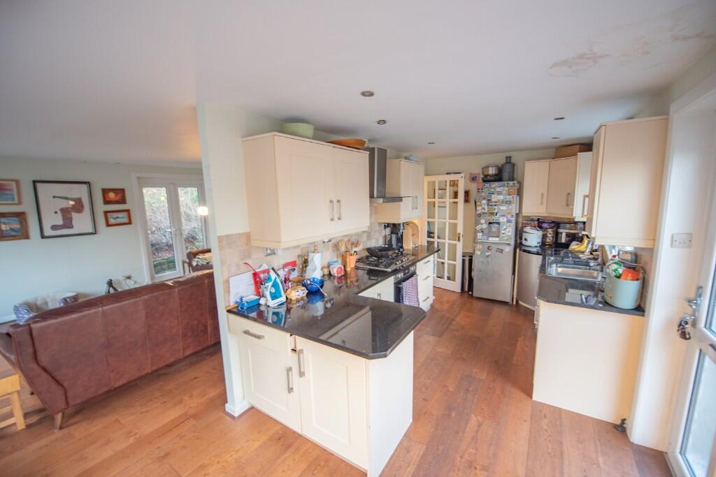 Additional image 2 of 21 Beech Hill Road, Carleton BD23 3EN