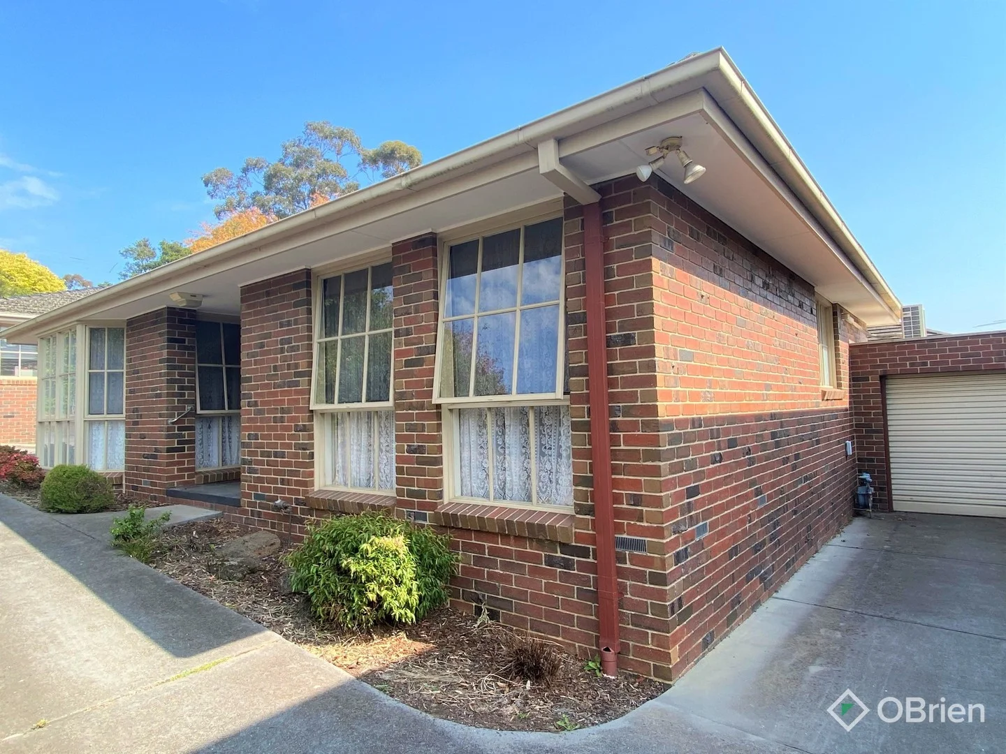 2/71 Laburnum Street, Blackburn VIC 3130