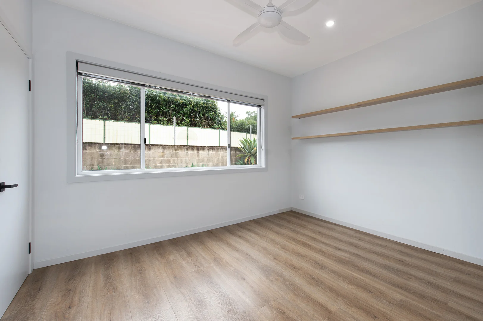 Additional image 10 of 3 Golfview Drive, Wallacia NSW 2745