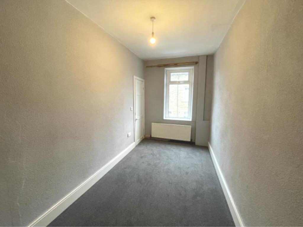 Malsis Road, Keighley photo 5