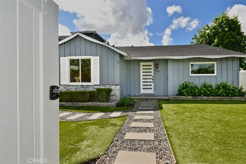 Additional image 69 of 15576 Hesby St, Encino, CA 91436