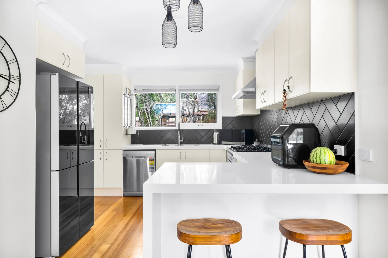 Additional image 2 of 2/1 Rivoli Court, Mount Waverley VIC 3149