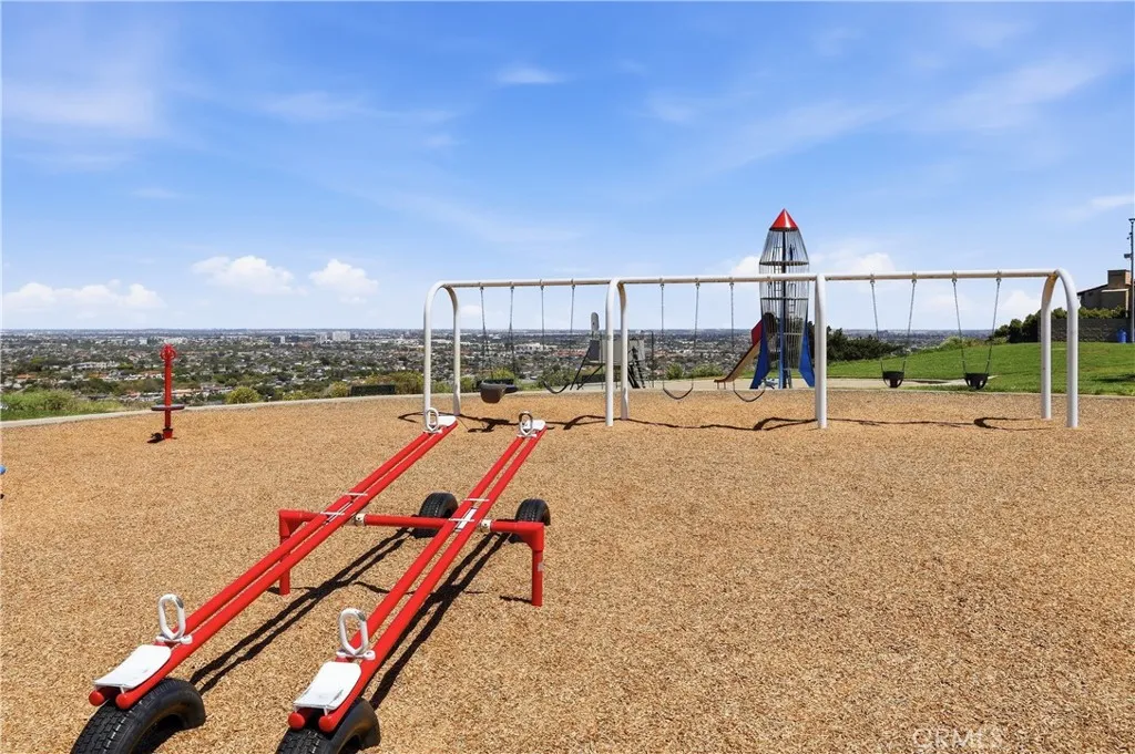5109 Paseo Del Pavon, Torrance, CA 90505
