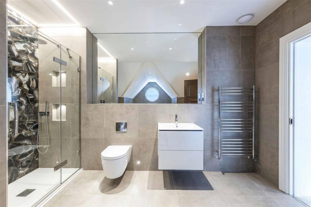 Additional image 25 of 6 bed detached house for saleBurleigh Lane, Ascot SL5
